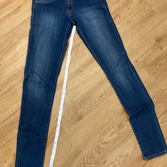 Classic Blue Straight Jeans with Comfortable Fit - Picture 8 of 11